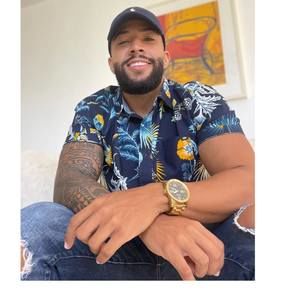 Meet your Posher, Angelo